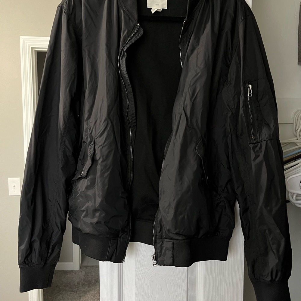 H&M Men’s Black Bomber Jacket